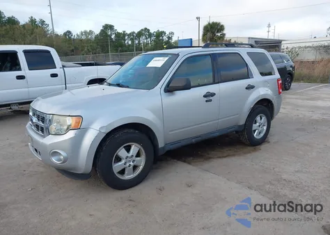 2009 Ford Escape Xlt from USA, damaged, VIN 1FMCU93749KA14558
